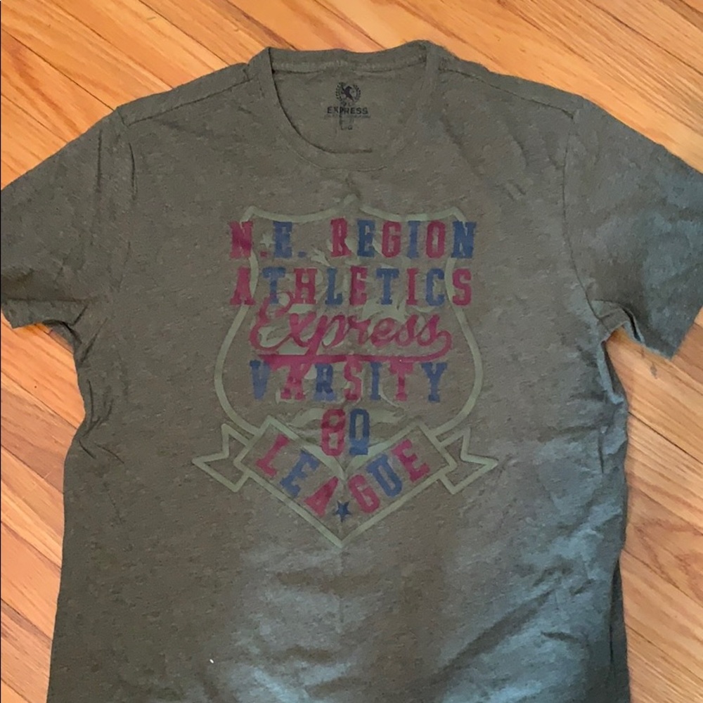 EXPRESS T SHIRT